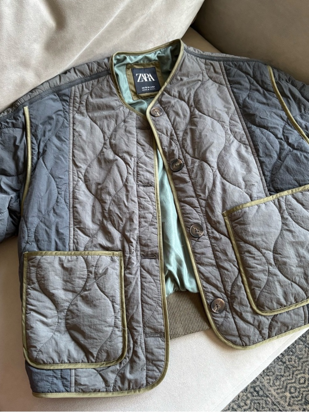 ZARA Quilted Lightweight bomber Jacket